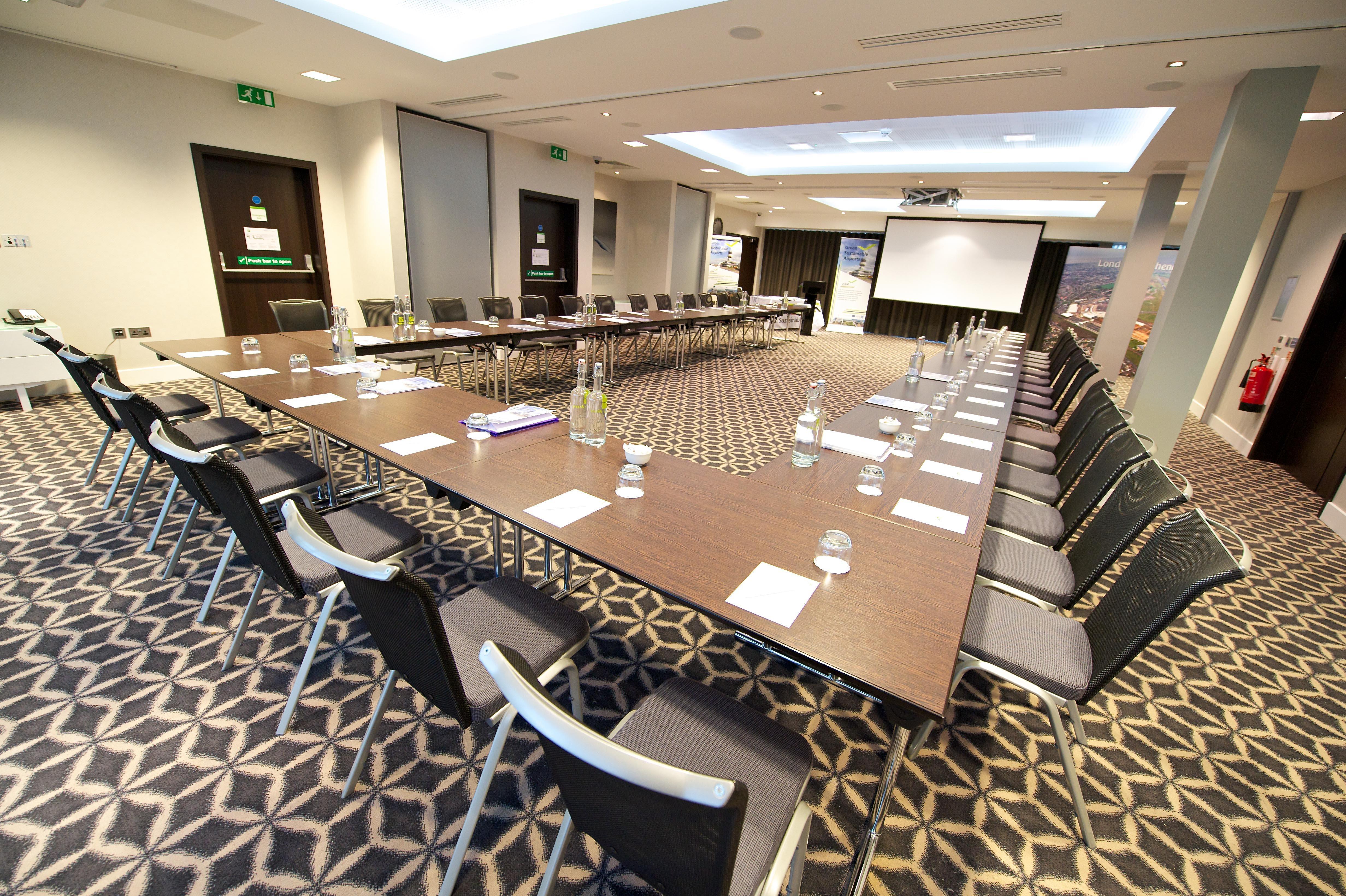 By Ihg Отель 4*